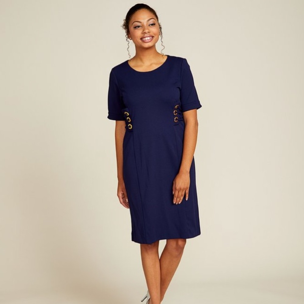Navy Grommet-Accent Scoop Neck Sheath Dress Size 6